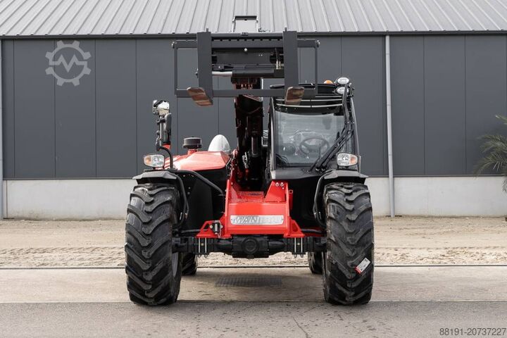 Agricultural telehandler Manitou MLT 635-130 PS+ Premium