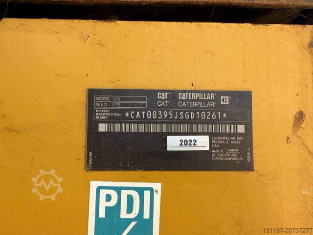 Raupenbagger CAT 395 (Saudi Arabia)