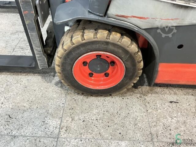 Forklift Linde E16P