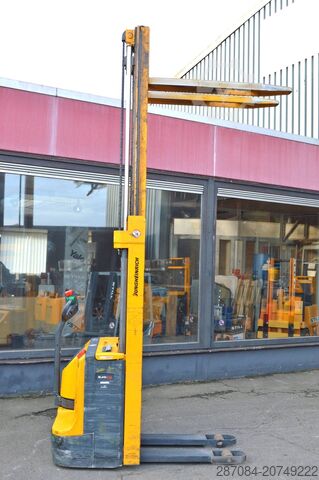 Hochhubwagen Jungheinrich EJC 12