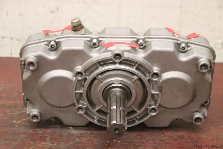 Zapfwellengetriebe unbekannt für Hydraulikpumpe