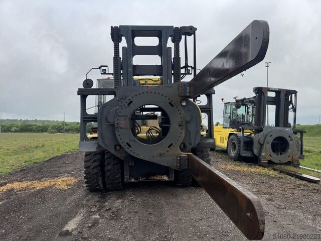 Heavy Forklift - Diesel Kalmar DCF330-12