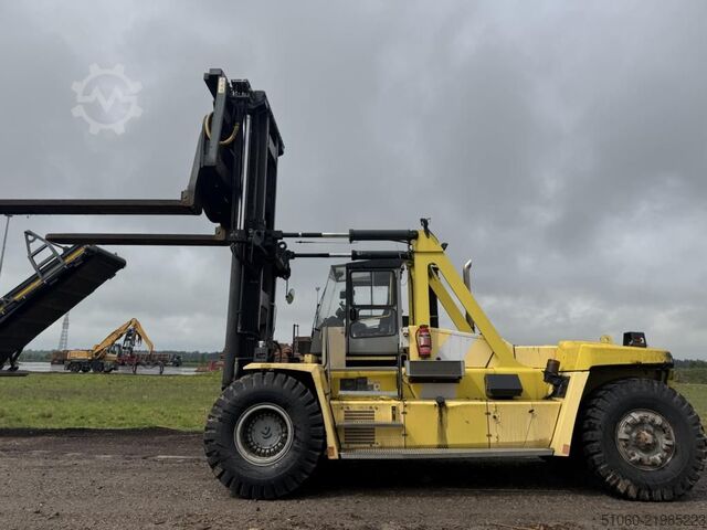 Heavy Forklift - Diesel Kalmar DCF330-12