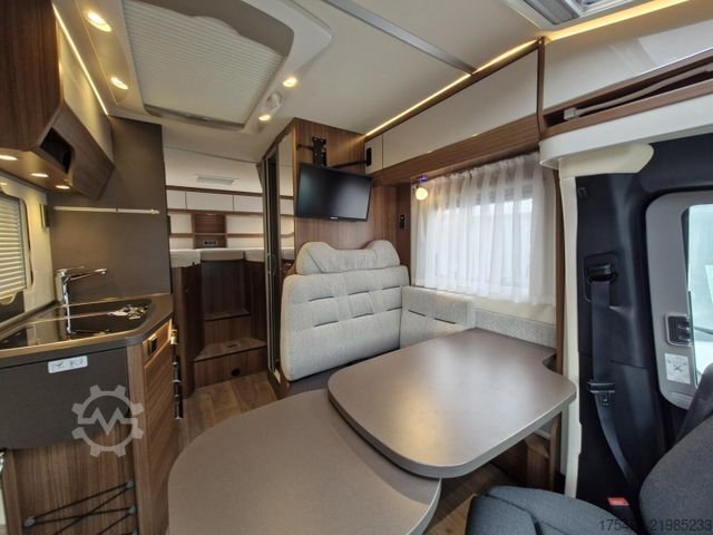 Semi-integrated camper HYMER/ERIBA ML-T 570 *Fahrassistenz-Paket Plus*Sat*Solar*