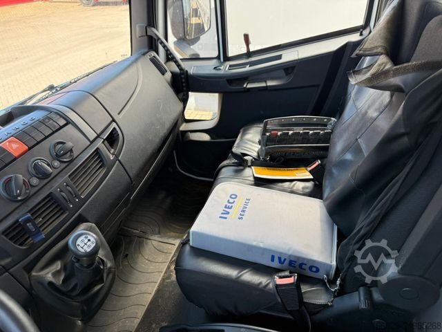 Three-sided tipper truck IVECO 140E250 Kipper mit HIAB Kran inklusive Anhänger