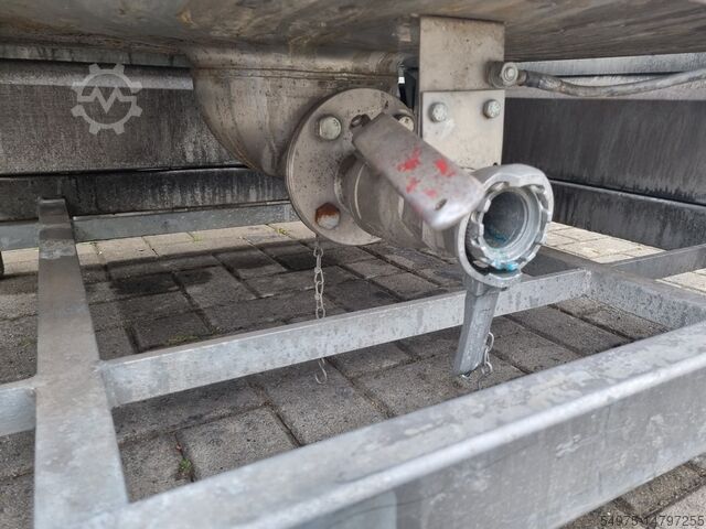 Stainless steel containers / transport containers  10725