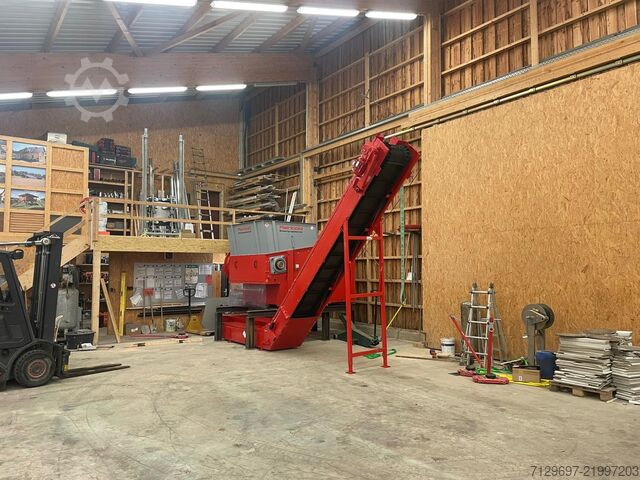Wood shredder Reinbold AZR 1800 S