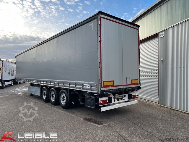 Auflieger mit Pritsche & Plane SCHMITZ CARGOBULL SCB*Standard Tautliner*Liftachse*Code XL*