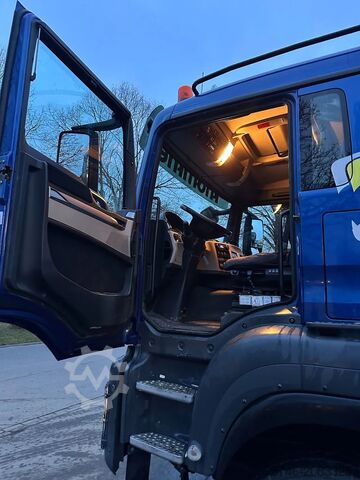 Kipper MAN TGS 35.510 8x4 Kipper*Thermomulde*Blatt*Intarde...