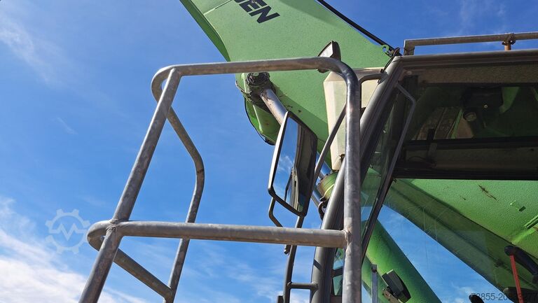 Umschlagbagger Sennebogen 850R with hydraulic rotating grapple