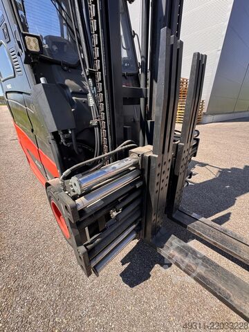 Forklift Linde E40