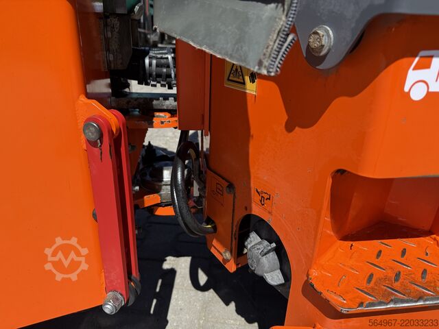 Combination roller Hamm HD10 VT Kombiwalze mit Kabine 22,9 kW Ku