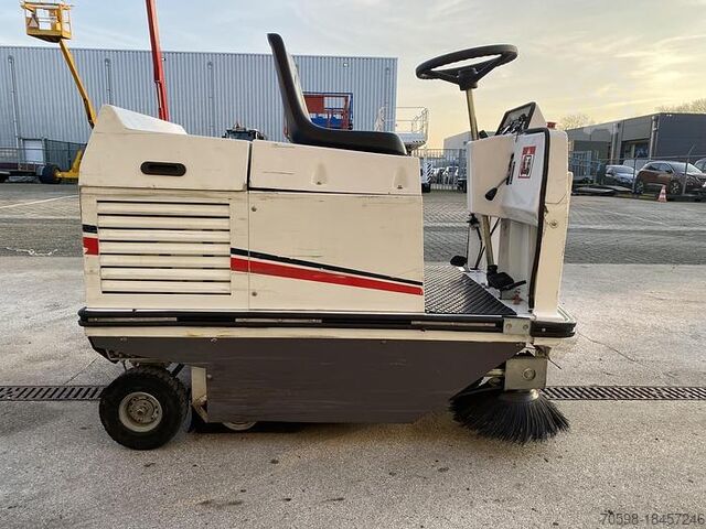 2011 Dulevo 75 EH, Kehrmaschine Dulevo 75 EH, Veegmachine