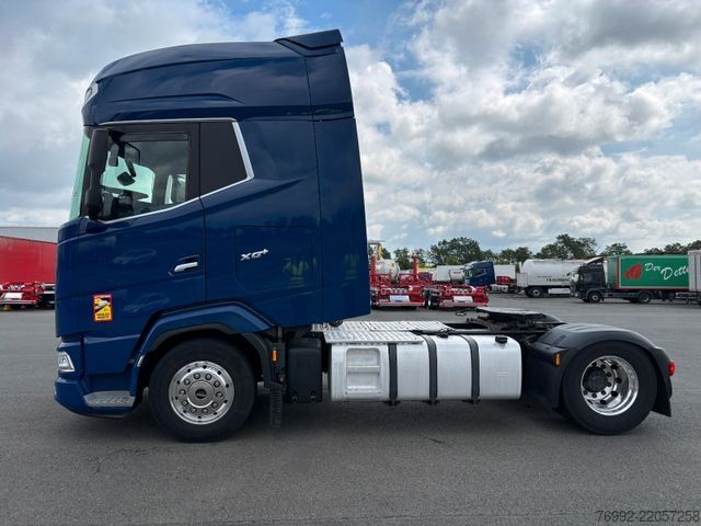 Standard tractor unit DAF XG+ 530 Retarder PTO Standklima ACC LED