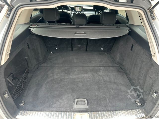 Minibus MERCEDES-BENZ C 200 d T Autom. * LED High. * Navi * Kamera