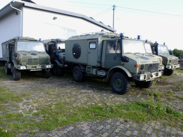 Transporter mit Koffer UNIMOG U 1300 L Turbo OM 366 Koffer schnelle Achsen