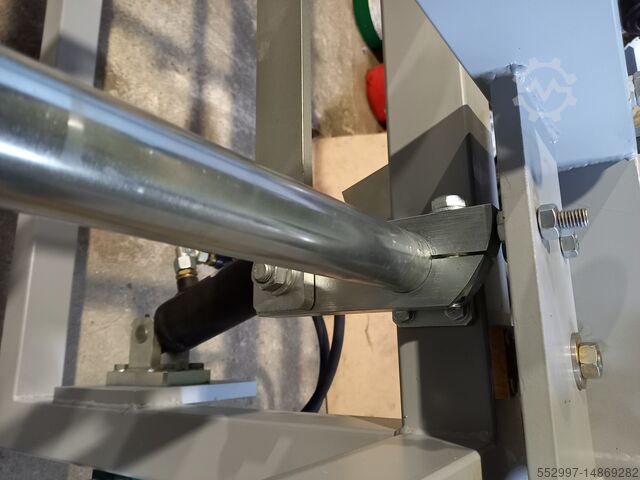 Doppelkopf-Glasbohrmaschine Metral TD3