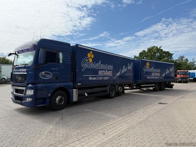 LKW mit Kofferaufbau MAN TGA Schwenkwand-Getränkeaufbau incl. Anhänger