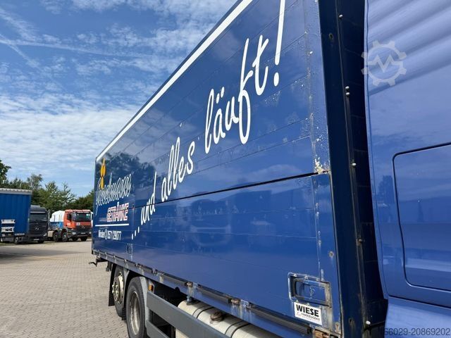 LKW mit Kofferaufbau MAN TGA Schwenkwand-Getränkeaufbau incl. Anhänger