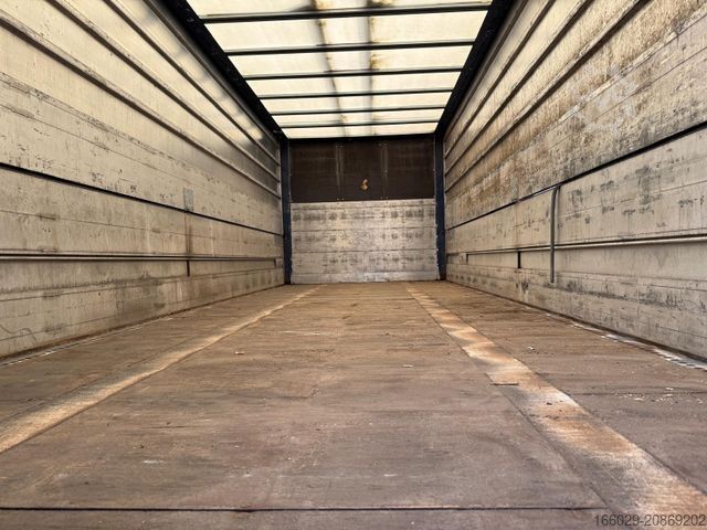 LKW mit Kofferaufbau MAN TGA  Schwenkwand-Getränkeaufbau incl. Anhänger