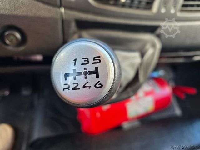 Curtain sider van IVECO 80-220 Eurocargo, Gardine, Ladebordwand, 1.Hand