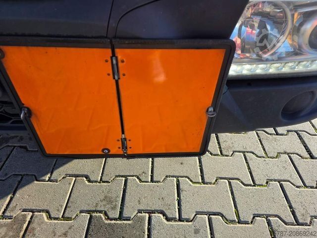 Curtain sider van IVECO 80-220 Eurocargo, Gardine, Ladebordwand, 1.Hand