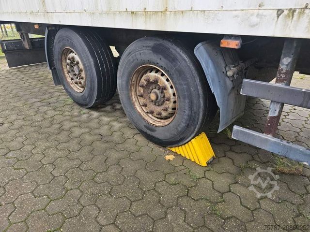 Box semitrailer SPIER Doppelstock mit Balken, 2 Achser