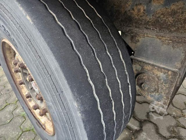 Box semitrailer SPIER Doppelstock mit Balken, 2 Achser