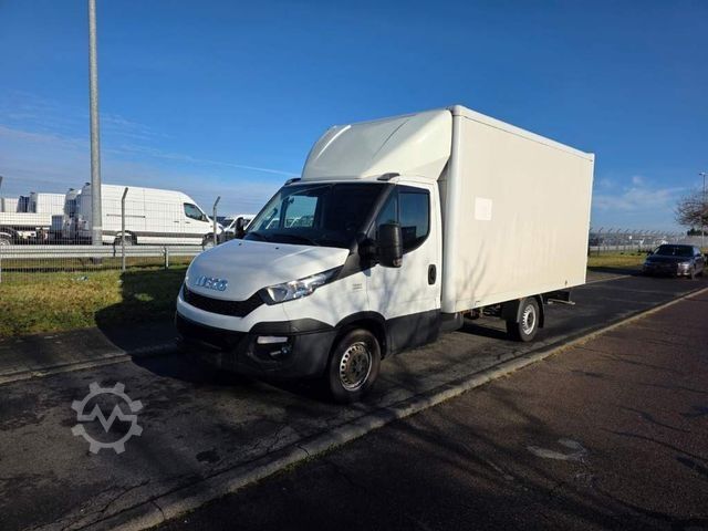 Box van IVECO 35S15/ 35-150 Koffer, Klima, manuelle Schaltung