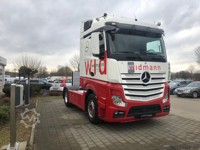 Standard tractor unit Mercedes-Benz Actros 1846 LS Schubbodenhyd. mit Leckölleitung
