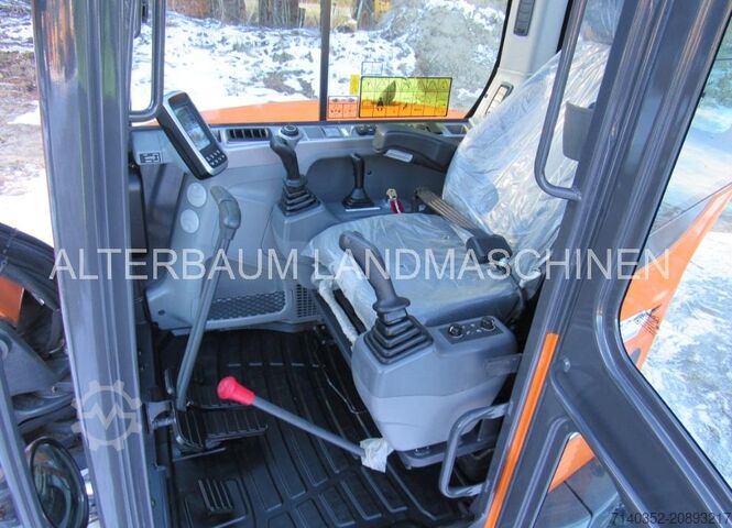 Crawler excavator DOOSAN DX62R-3