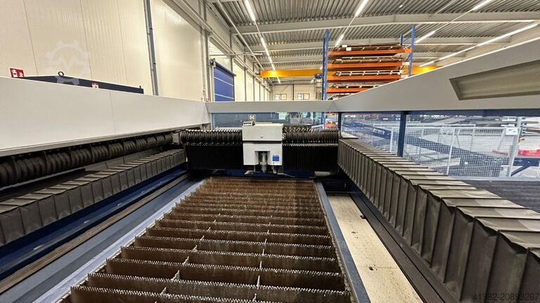 Laserschneidmaschine TRUMPF 3030 Lean TRUMPF TruLaser 3030 Lean Edition L20 3200 W