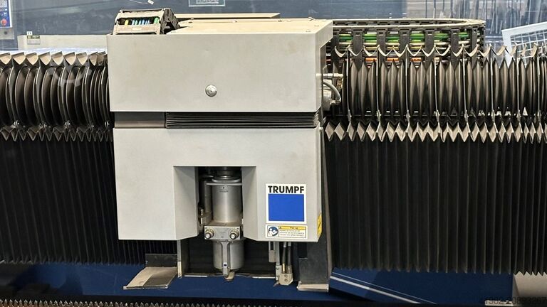 Laserschneidmaschine TRUMPF 3030 Lean TRUMPF TruLaser 3030 Lean Edition L20 3200 W