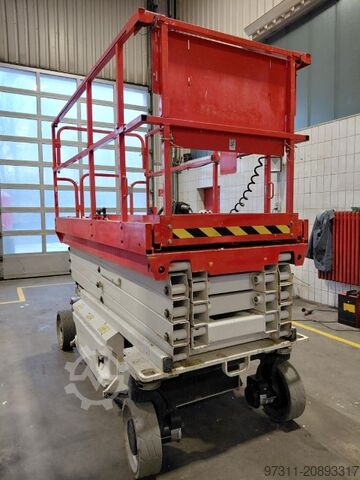 Scissor lift JLG 3246ES