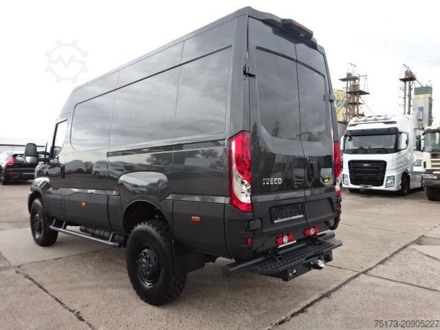 Kastenwagen hoch IVECO Daily Kasten 55S18HA8 V WX Navi 4x4