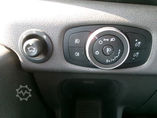 Pritschenwagen FORD Transit Doka Pritsche 350 L2 Trend 130PS 4x4 AHK