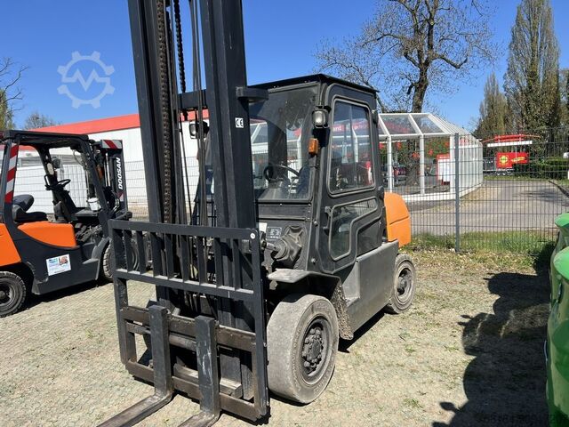 LPG Forklifts EP CPYD40-RW17