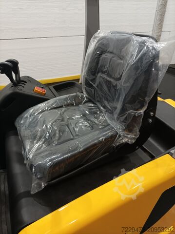 Hochhubwagen Jungheinrich EFG213n