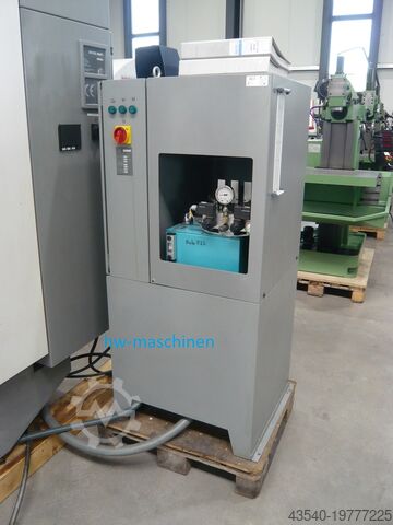 Universal machining center Deckel Maho DMU 50 EVO