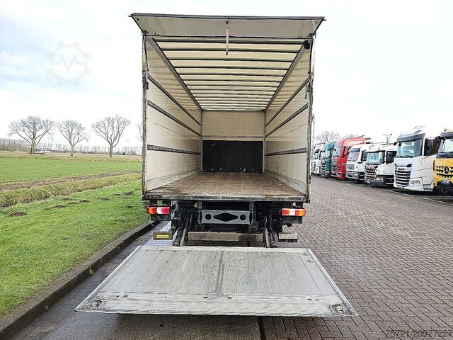 Suitcase MERCEDES-BENZ ATEGO 1221 MBB 1500 kg,AHK