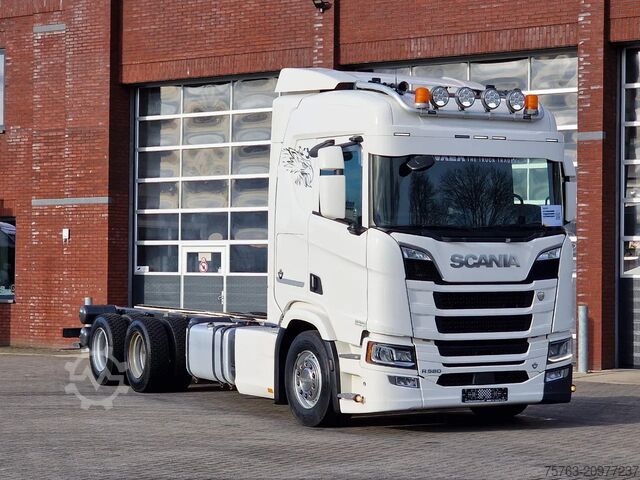 Chassis with cab Scania R580 V8 NGS 6x4 chassis - Retarder - 4.75 WB - ...