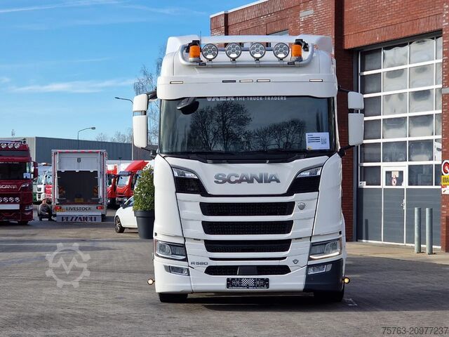 Chassis with cab Scania R580 V8 NGS 6x4 chassis - Retarder - 4.75 WB - ...