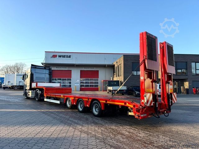 Low loader semitrailer KÄSSBOHRER K.SLS Standard Tiefbett Auflieger Neuwertig