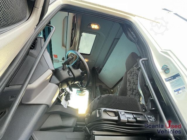 Standard tractor unit Scania R 450 A4x2NB DIFF-L RETARDER PARK AIRCO ACC 8T