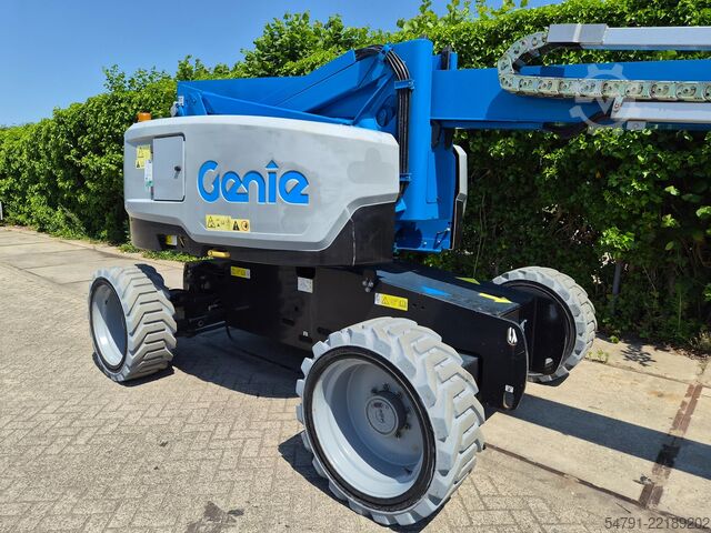 Articulated boom lift Genie Z-60/37 DC