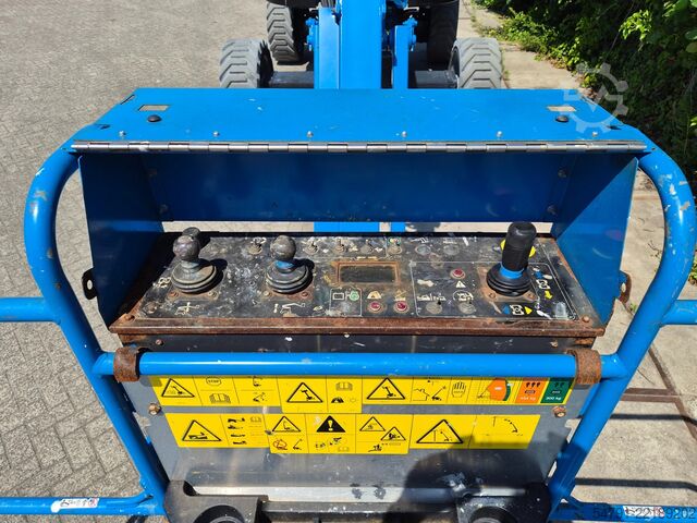 Articulated boom lift Genie Z-60/37 DC