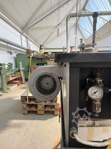Kantenanleimmaschine Gebrüder Halbert 