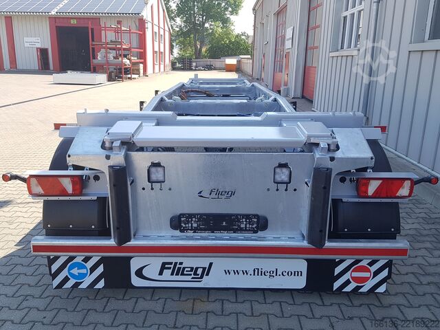Roll off trailer Fliegl Schlittenanhänger für Abrollcontainer