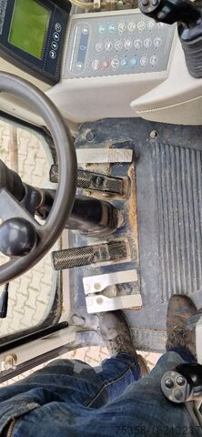 Mobilbagger Lieherr A 900 C LITRONIC