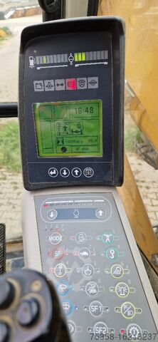 Mobilbagger Lieherr A 900 C LITRONIC